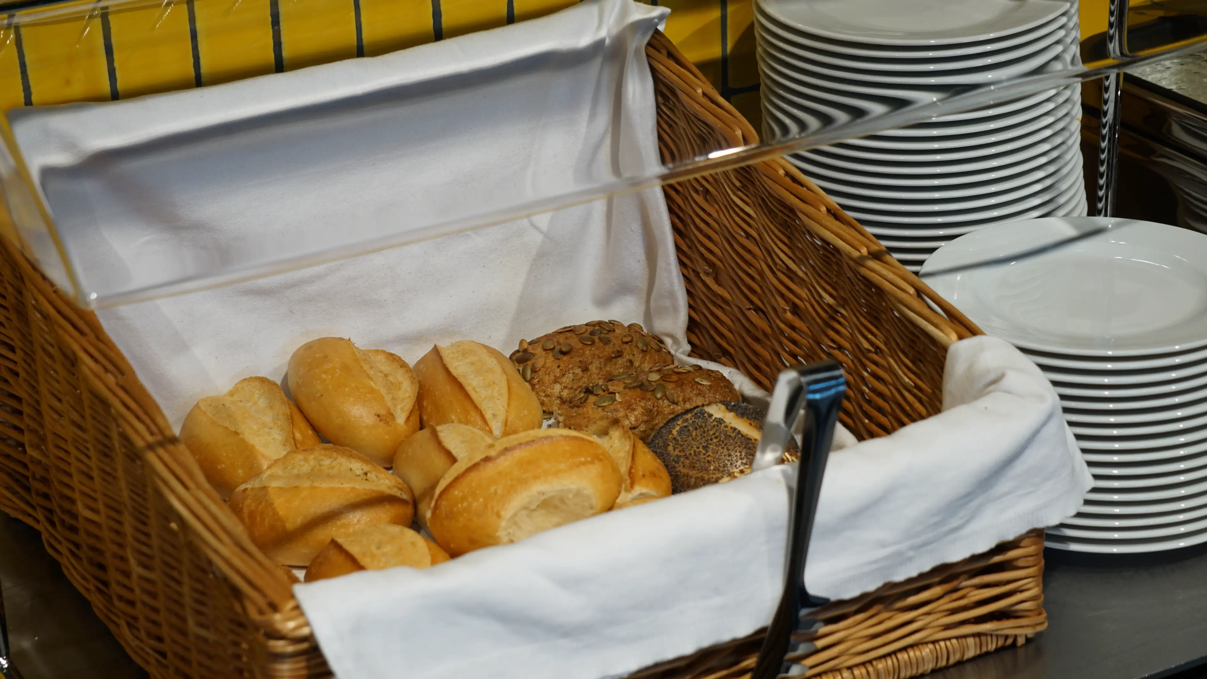 Flowers Hotels Essen Frühstück21