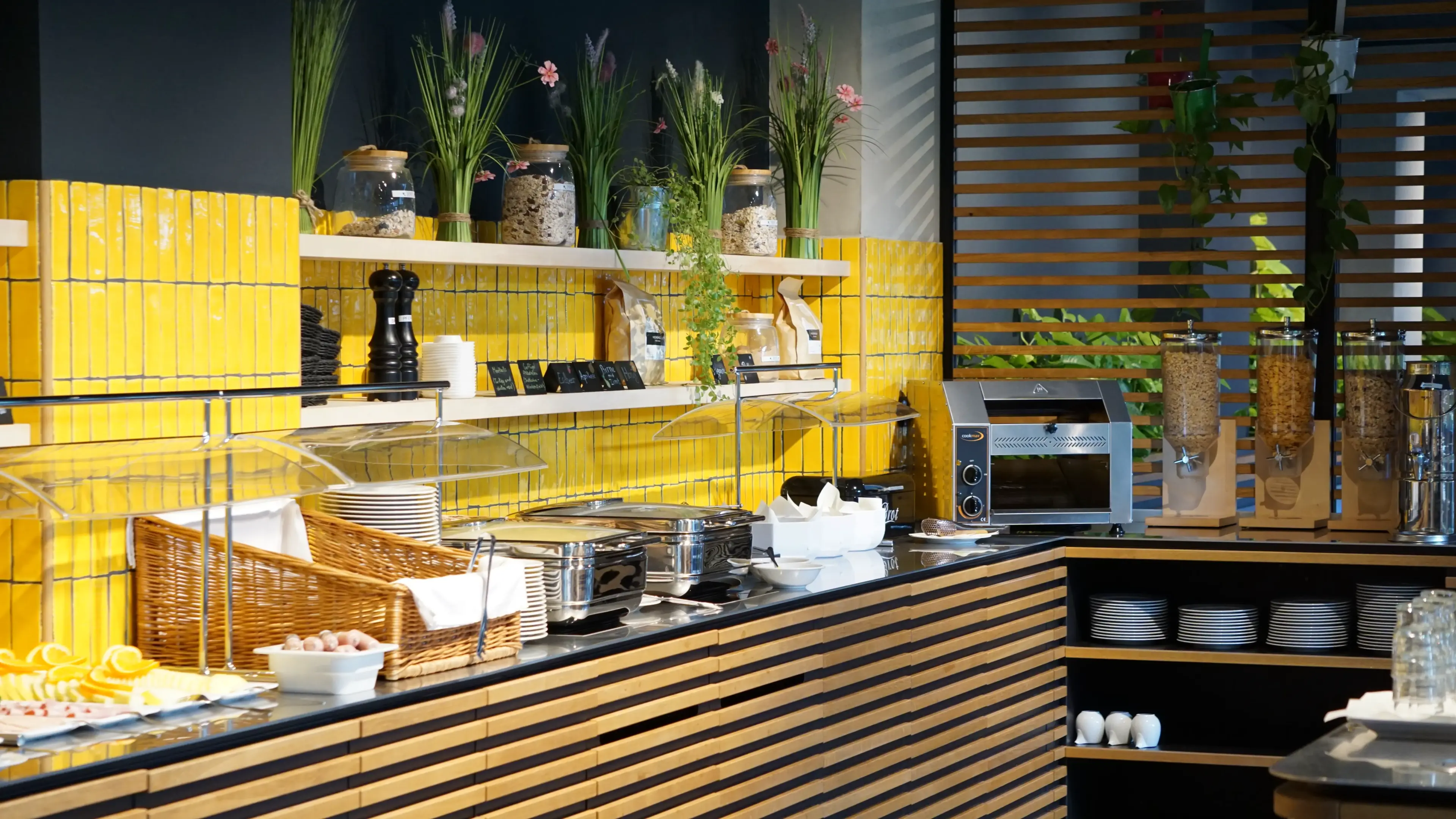 Flowers Hotels Essen Frühstück33